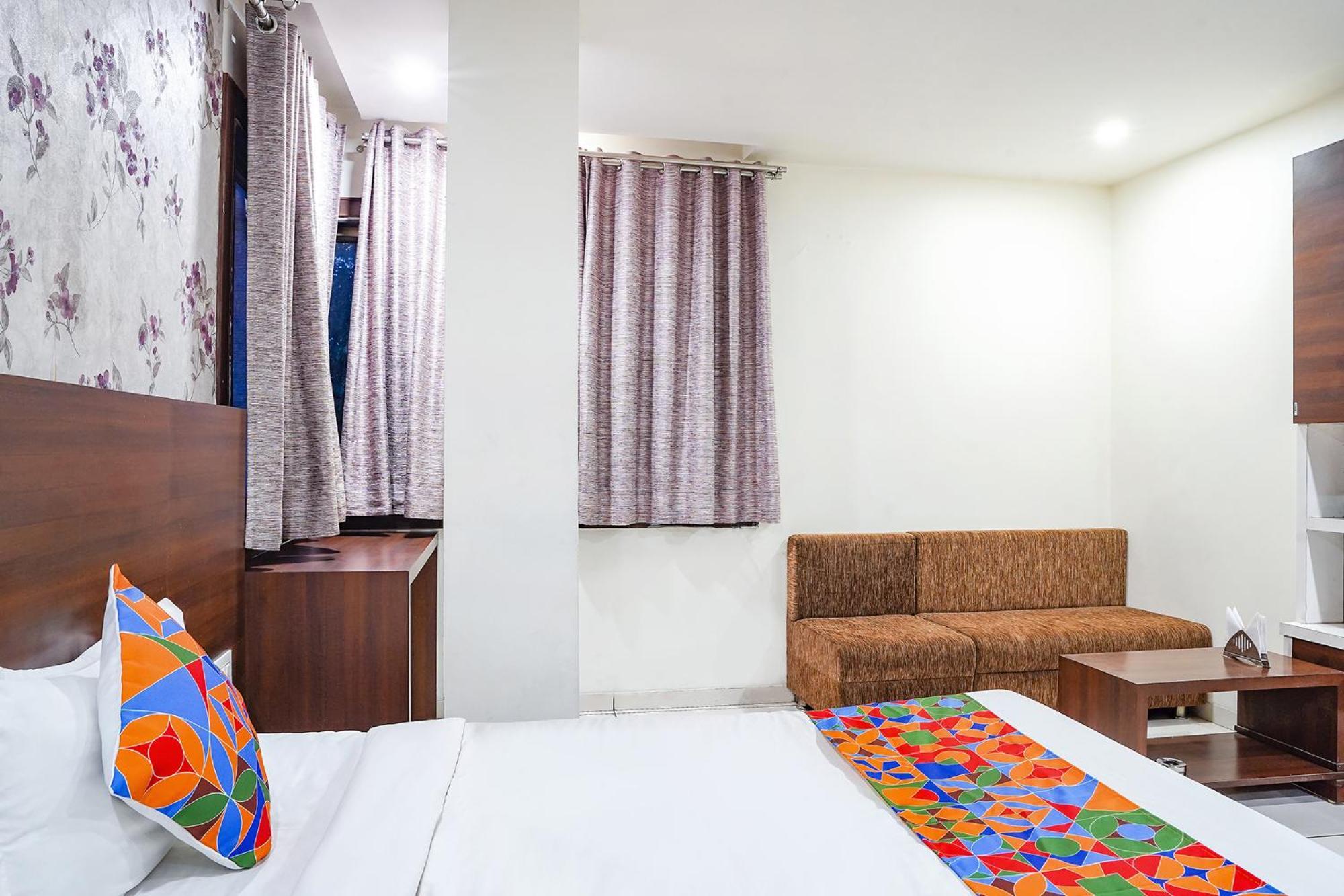 Treebo Hotel Ashirwad Bhopal Esterno foto